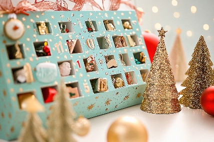 Do Cosmetic Advent Calendars and Multi-SKU Gift Sets Need to Comply with the EU PPWR?
